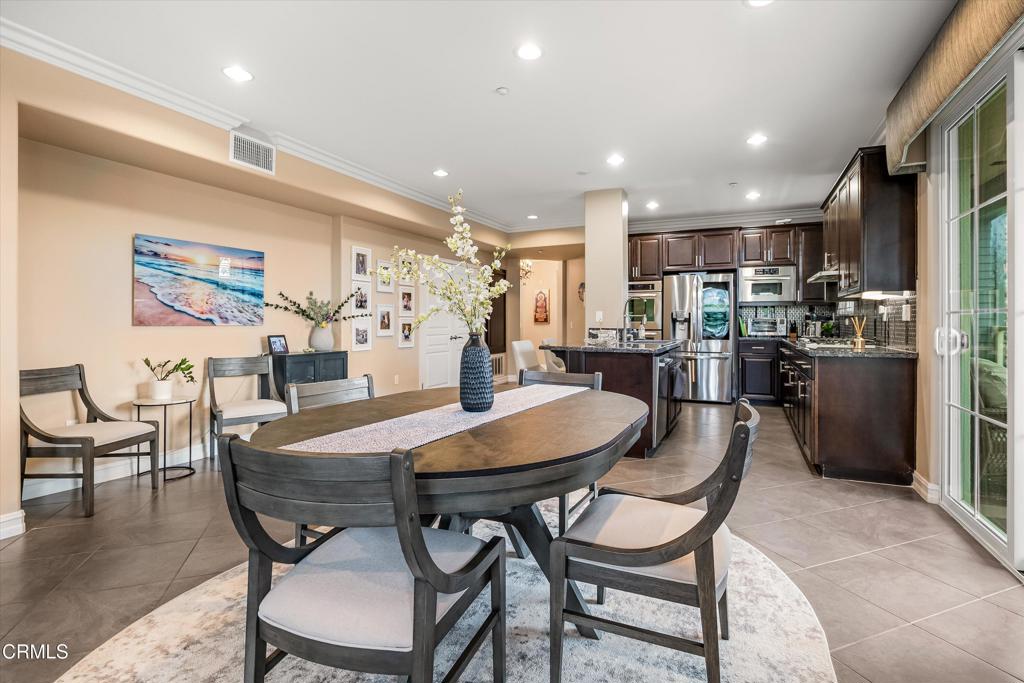 Residential for sale at 1506 Seabridge Lane, Oxnard CA featuring 3 beds and 2 baths
