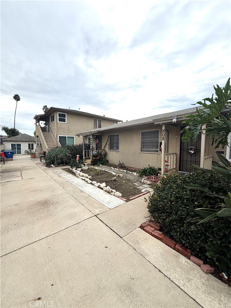 Residential Income for sale at 808 W 163rd, Gardena CA