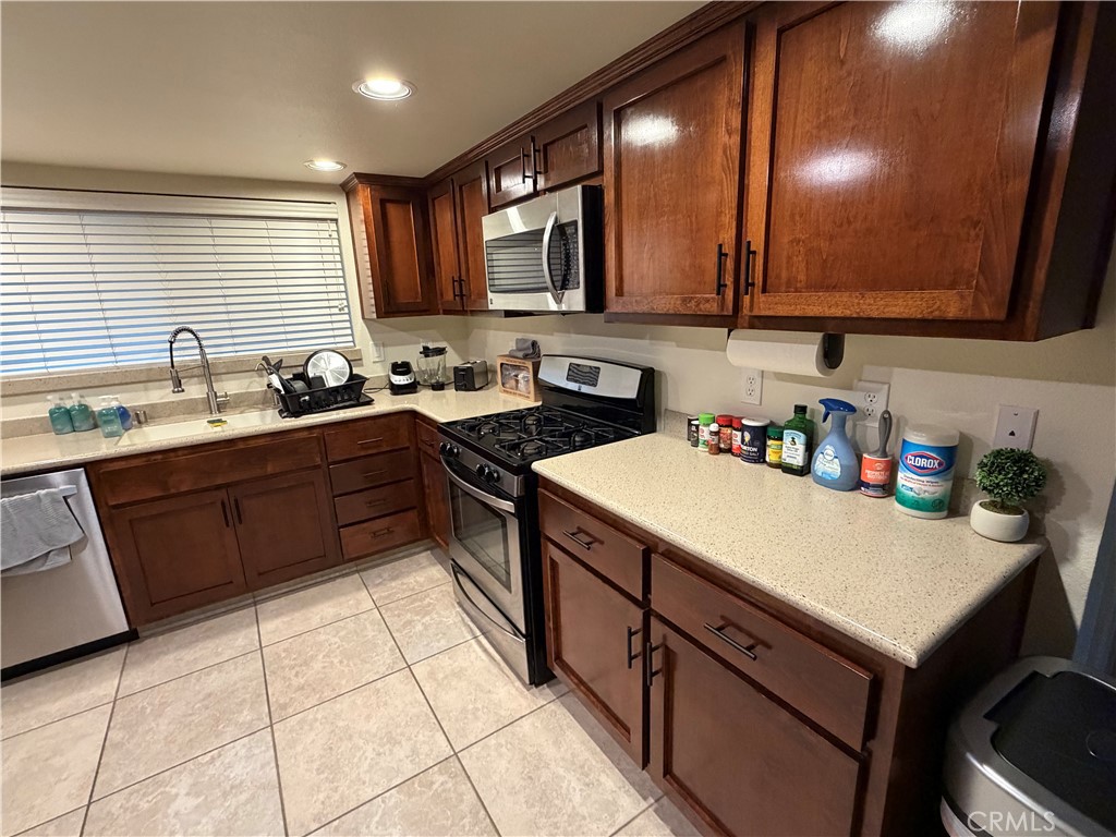 Residential for sale at 209 Kimberly, Ridgecrest CA featuring 4 beds and 3 baths