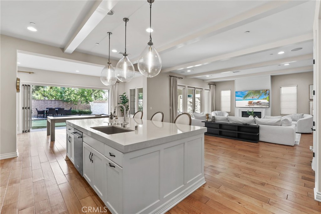 Residential for sale at 10 Shadybend, Irvine CA featuring 4 beds and 5 baths