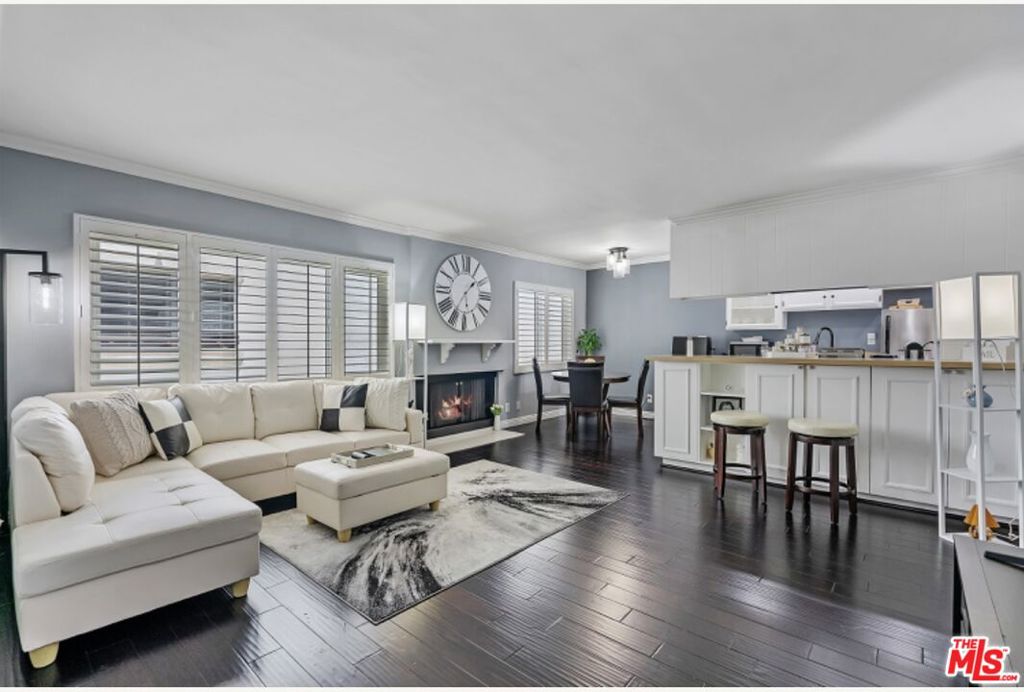 Residential for sale at 11639 Chenault Street 404, Los Angeles CA featuring 1 bed and 1 bath
