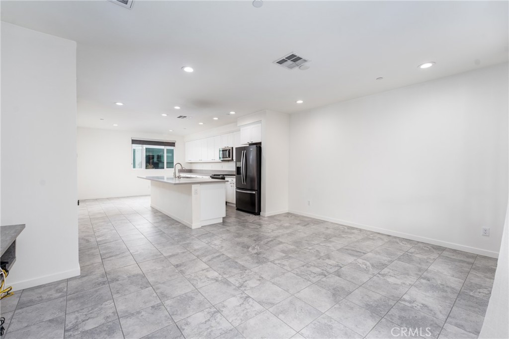 Residential for sale at 2850 N Glassell St, Orange CA featuring 3 beds and 3 baths