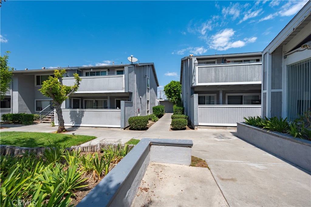 Residential for sale at 1250 S Brookhurst Street 2014, Anaheim CA featuring 3 beds and 2 baths