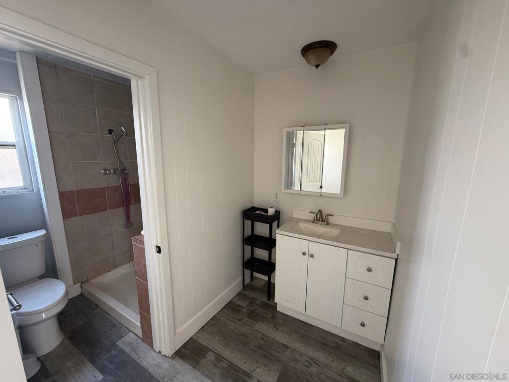 Residential Lease for rent at 1733 Dahlia Ave, San Diego CA featuring 2 beds and 2 baths