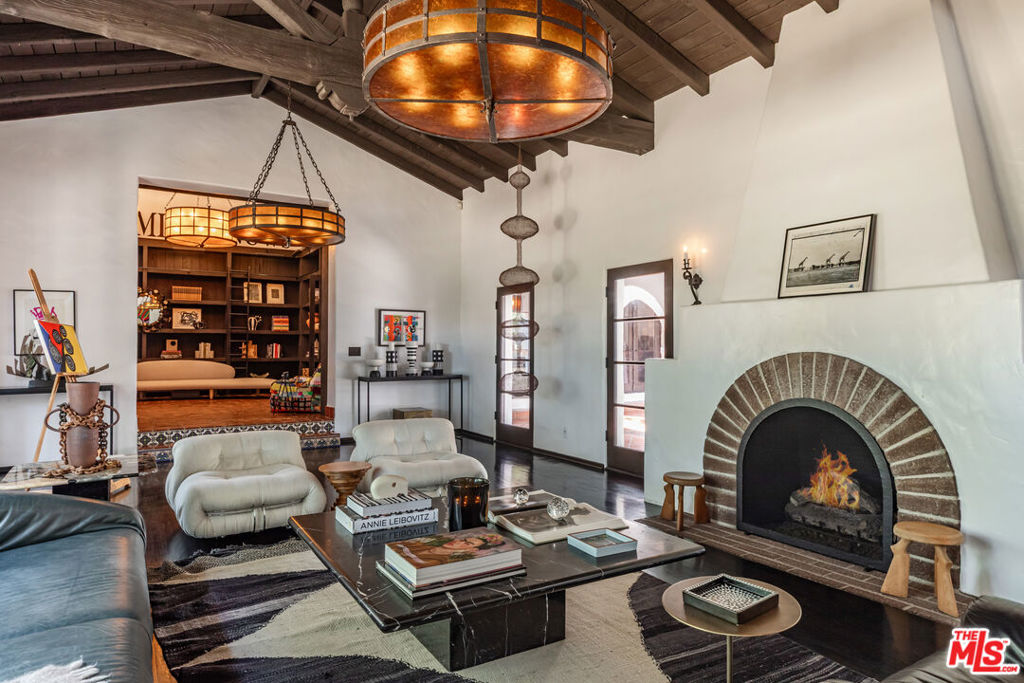 Residential for sale at 820 N Roxbury Drive, Beverly Hills CA featuring 6 beds and 9 baths