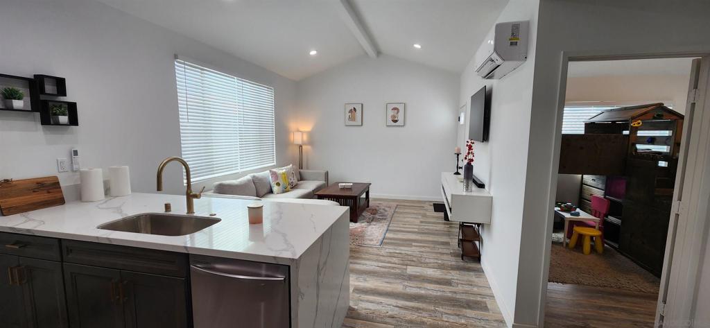 Residential Lease for rent at 2144 L Ave, San Diego CA featuring 2 beds and 1 bath