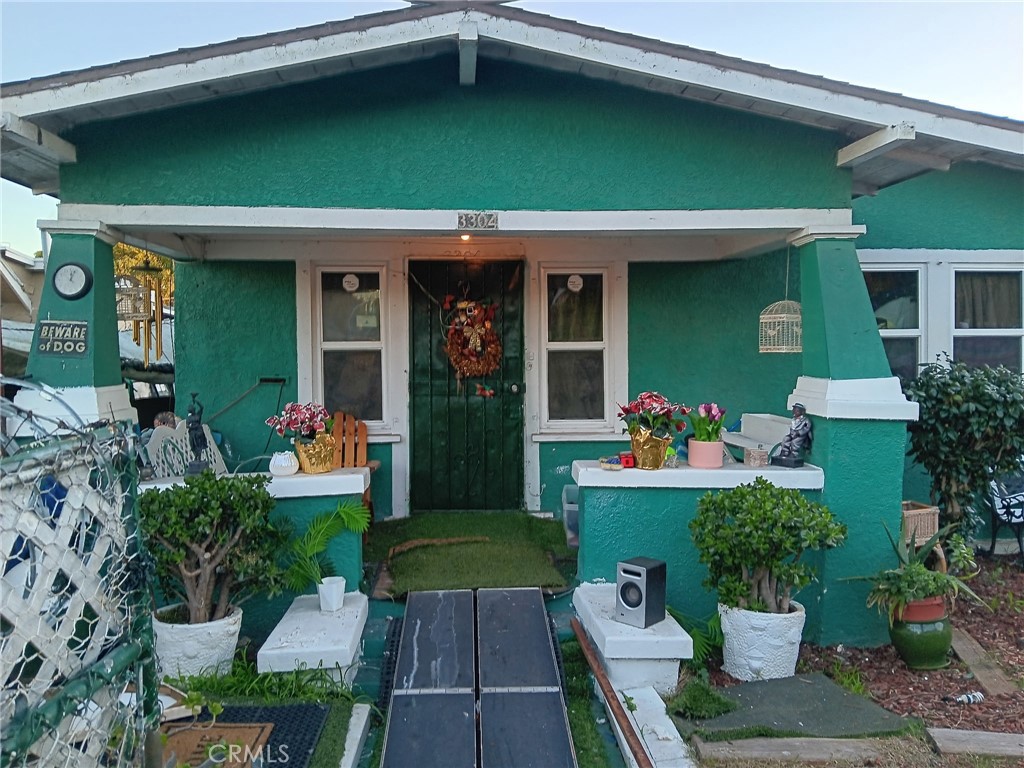 Residential for sale at 3304 W 63rd St, Los Angeles CA featuring 2 beds and 1 bath