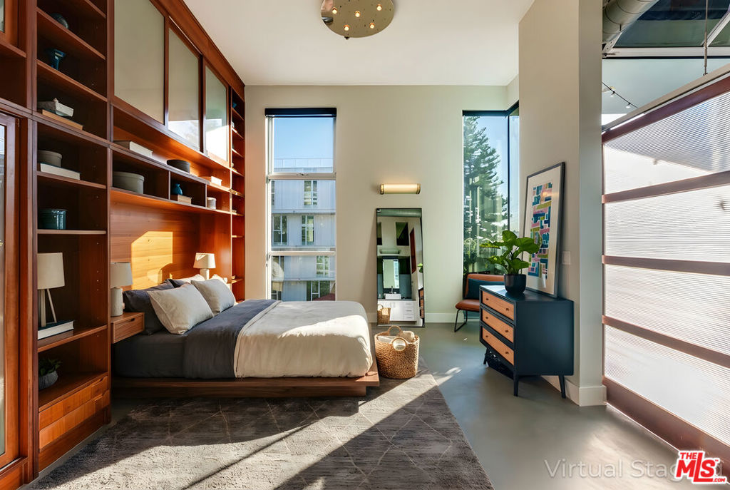 Residential Lease for rent at 1152 N La Cienega Boulevard 201, West Hollywood CA featuring 2 beds and 3 baths