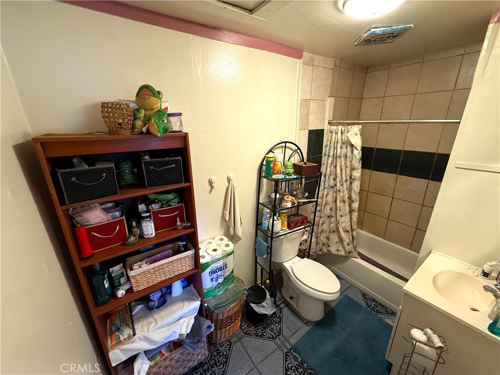 Residential Income for sale at 9715 Grandee, Los Angeles CA
