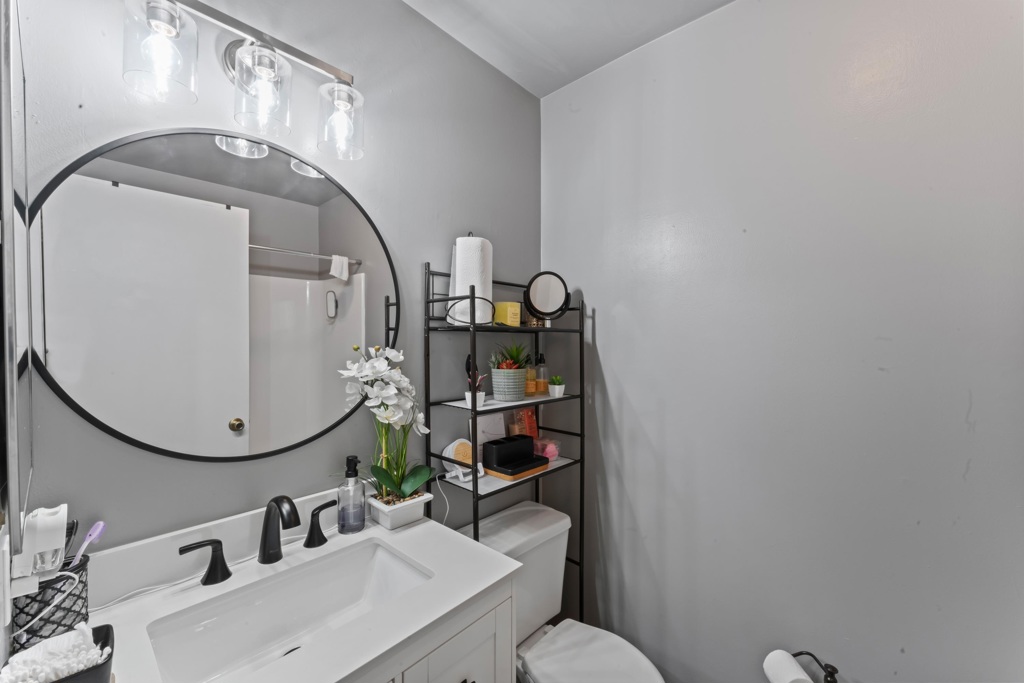 Residential for sale at 2504 Bishop Ln, Antioch CA featuring 3 beds and 2 baths