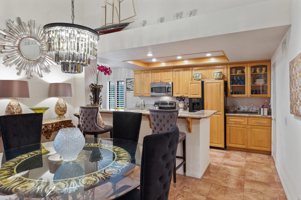 Residential Lease for rent at 73335 Oriole Court, Palm Desert CA featuring 2 beds and 2 baths