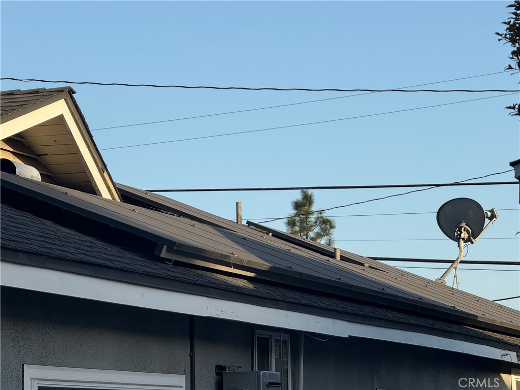 Residential for sale at 10918 Ringwood Avenue, Santa Fe Springs CA featuring 3 beds and 2 baths