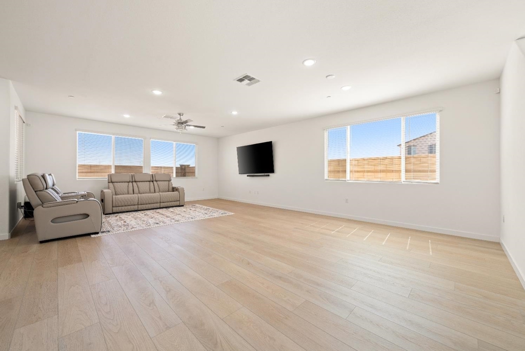 Residential for sale at 12783 Crossbill Way, Rancho Cordova CA featuring 5 beds and 4 baths