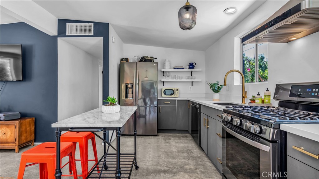 Residential for sale at 250 W Cortez Road, Palm Springs CA featuring 4 beds and 3 baths