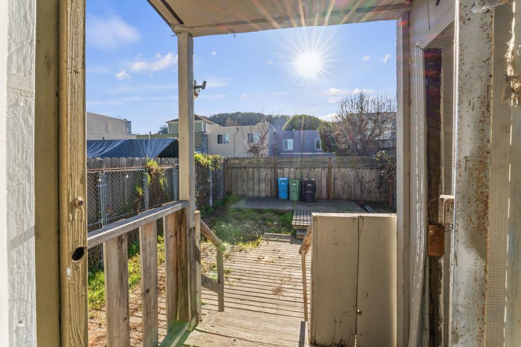 Residential for sale at 1213 Egbert Avenue, San Francisco CA featuring 3 beds and 1 bath
