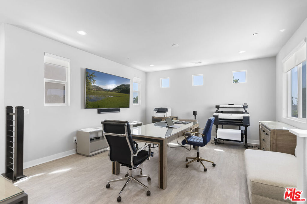 Residential for sale at 551 Daniel Freeman Circle, Inglewood CA featuring 5 beds and 4 baths