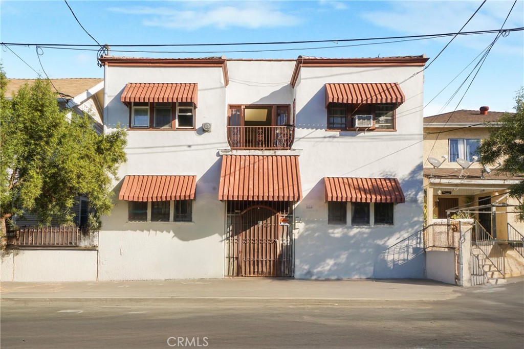 Residential Income for sale at 1511 W 11th Place, Los Angeles CA
