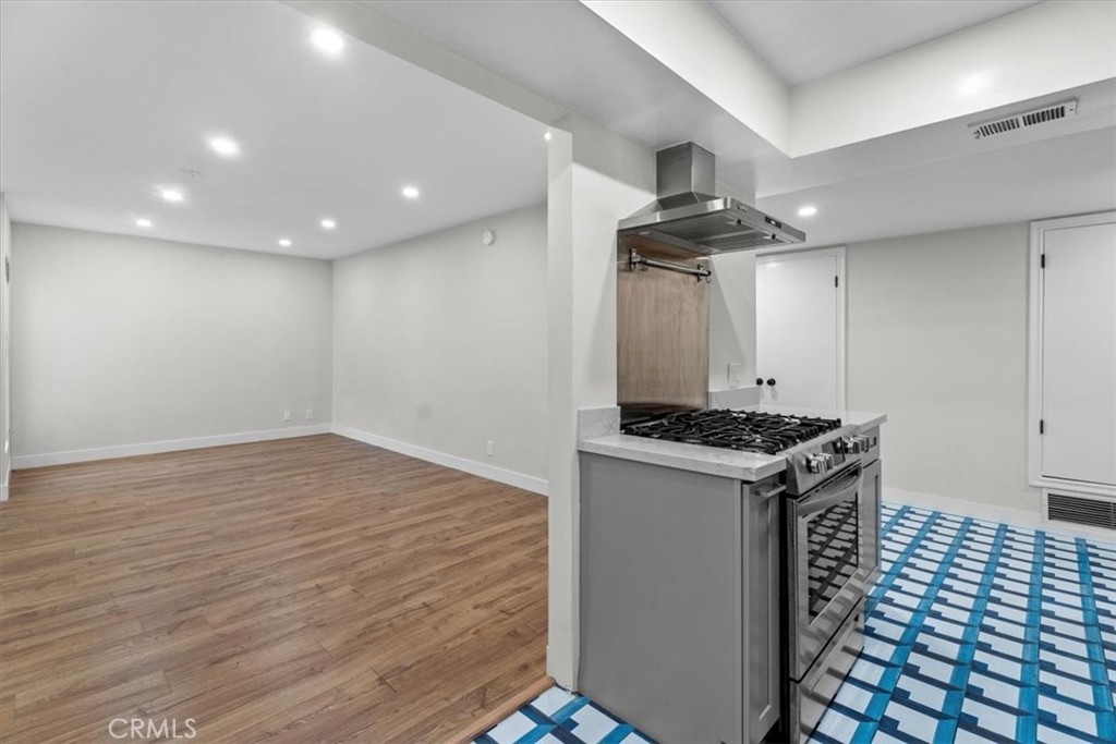 Residential for sale at 6752 Hillpark 303, Los Angeles CA featuring 2 beds and 2 baths