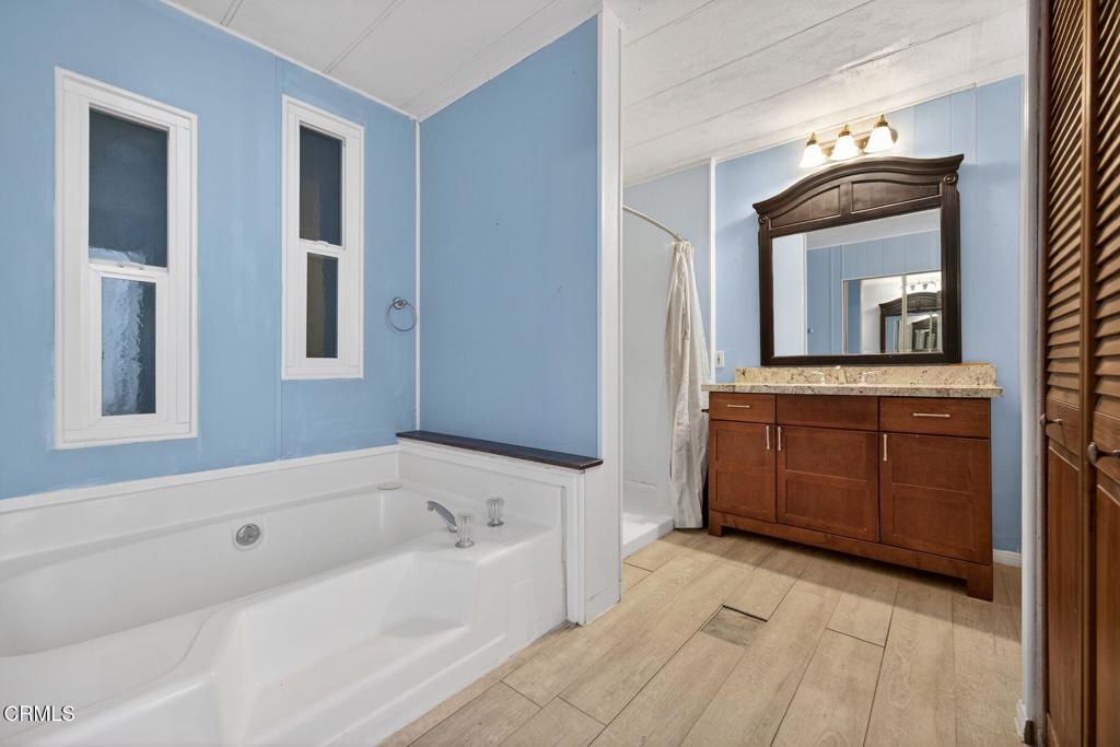 Manufactured In Park for sale at 5540 W 5th Street 111, Oxnard CA featuring 2 beds and 2 baths