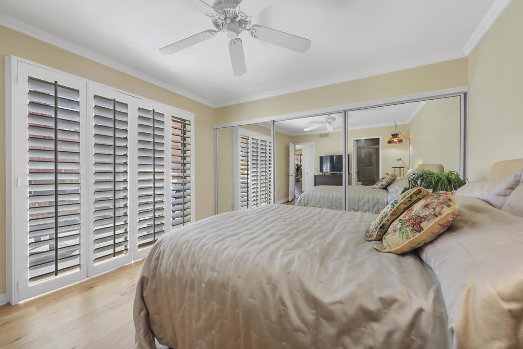 Residential for sale at 44 Malaga Drive, Rancho Mirage CA featuring 1 bed and 2 baths