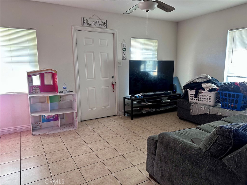 Residential for sale at 256 Bryant, San Bernardino CA featuring 3 beds and 2 baths