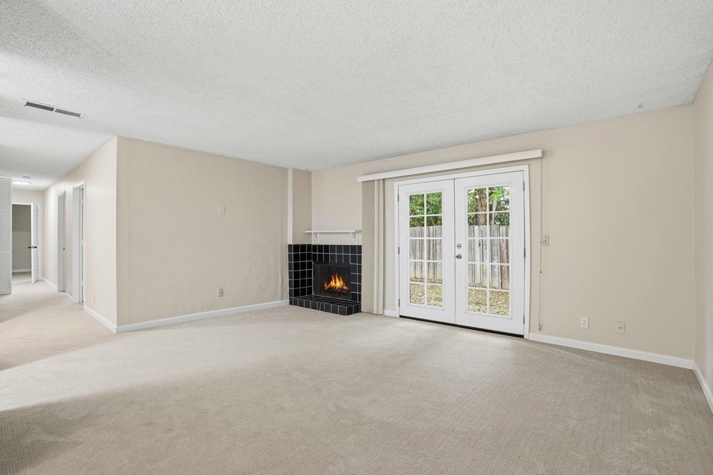 Residential Lease for rent at 1930 Camino Verde, Walnut Creek CA featuring 3 beds and 2 baths
