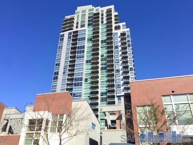 Residential Lease for rent at 800 The Mark Ln 1403, San Diego CA featuring 1 bed and 1 bath