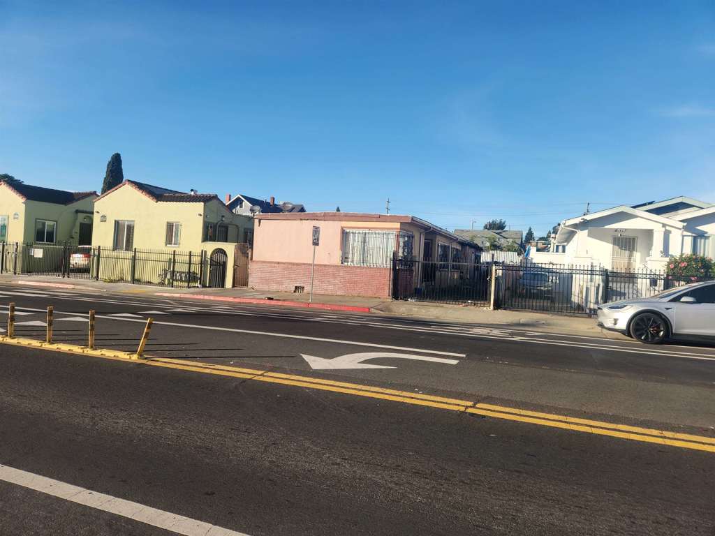 Residential Income for sale at 5116 Bancroft Ave, Oakland CA