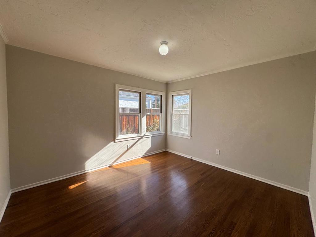 Residential Lease for rent at 1128 Clark Way, San Jose, Santa Clara County CA featuring 3 beds and 2 baths