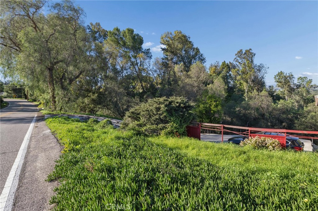 Residential for sale at 10791 Citrus, Moorpark CA featuring 2 beds and 2 baths