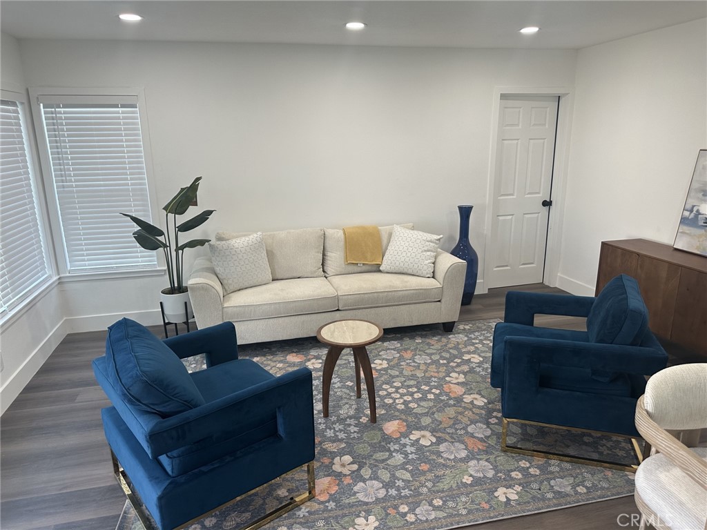 Residential Lease for rent at 5100 E 60th, Maywood CA featuring 3 beds and 1 bath