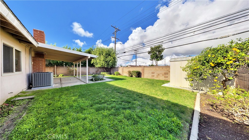 Residential Lease for rent at 6731 Killarney, Garden Grove CA featuring 3 beds and 2 baths