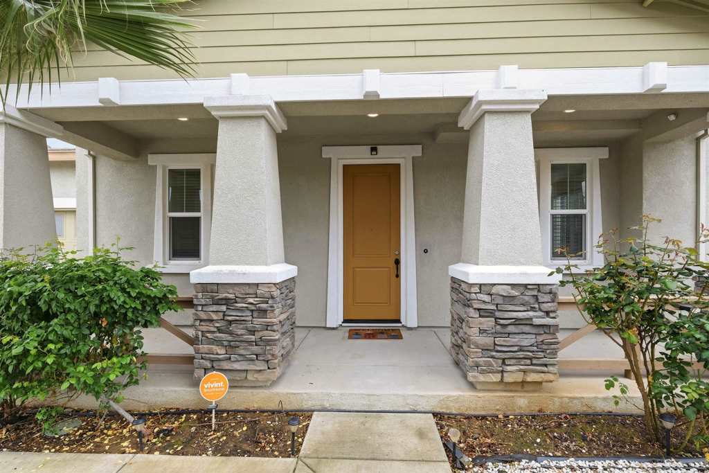 Residential for sale at 574 Mandevilla Dr, Brentwood CA featuring 5 beds and 4 baths