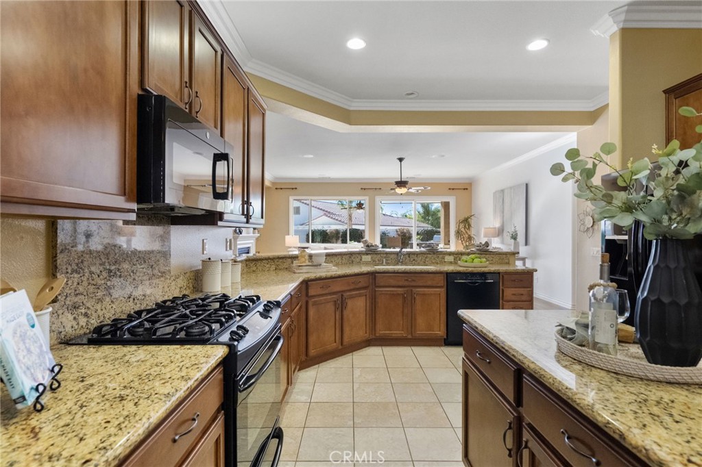 Residential for sale at 1669 Via Simpatico, Hemet CA featuring 3 beds and 3 baths