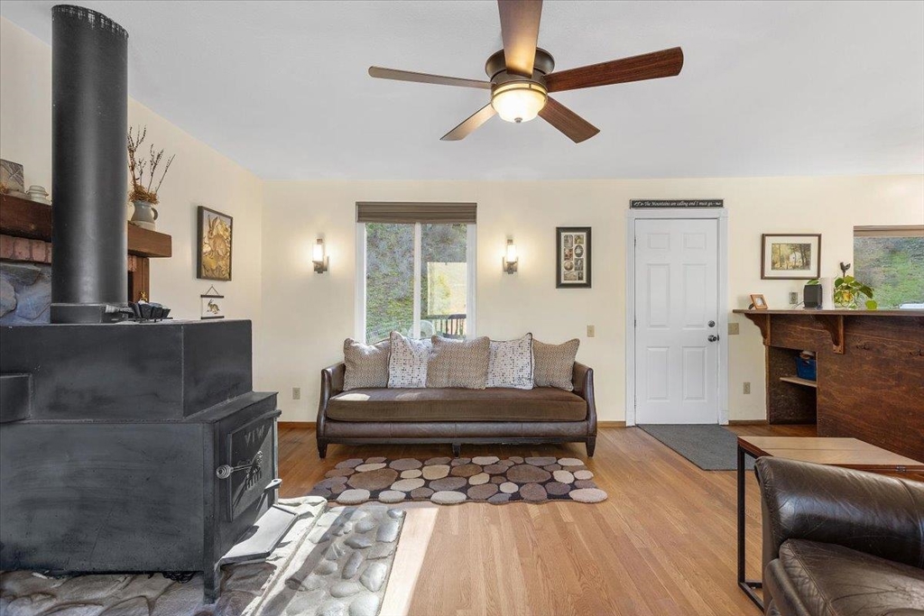 Residential for sale at 17370 Mines Rd, Livermore CA featuring 2 beds and 1 bath