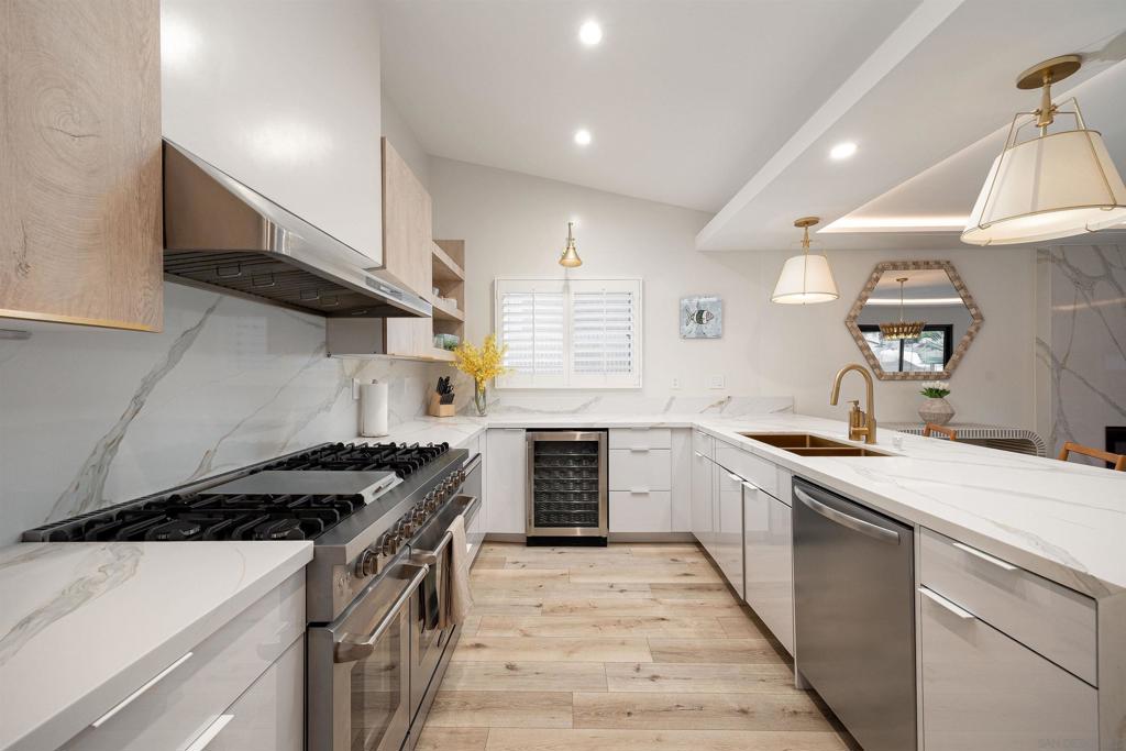 Residential for sale at 3011 Lloyd St, San Diego CA featuring 4 beds and 2 baths