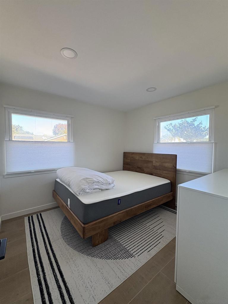 Residential Lease for rent at 2949 Naugatuck Ave, San Diego CA featuring 3 beds and 2 baths