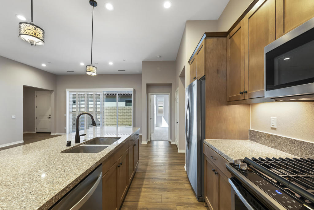 Residential Lease for rent at 78918 Adesso Way, Palm Desert CA featuring 3 beds and 4 baths