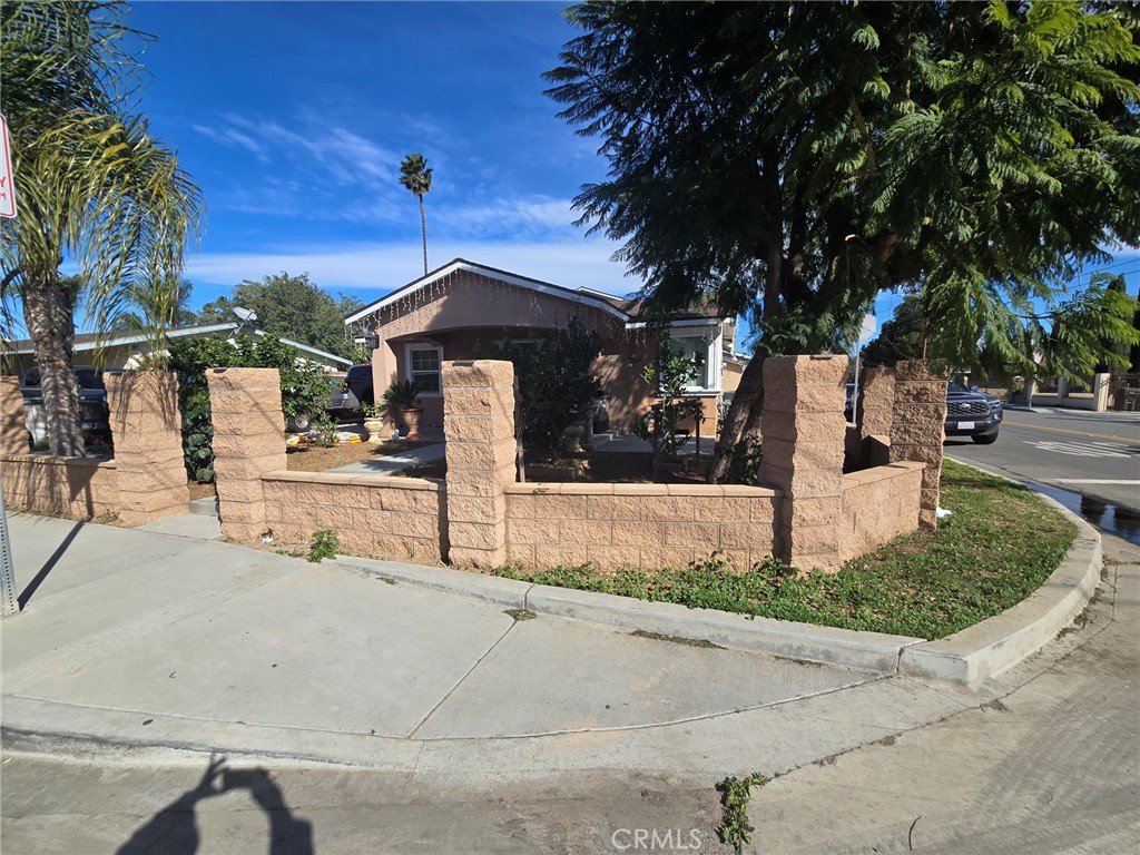 Residential Lease for rent at 4961 Easy, Riverside CA featuring 3 beds and 2 baths