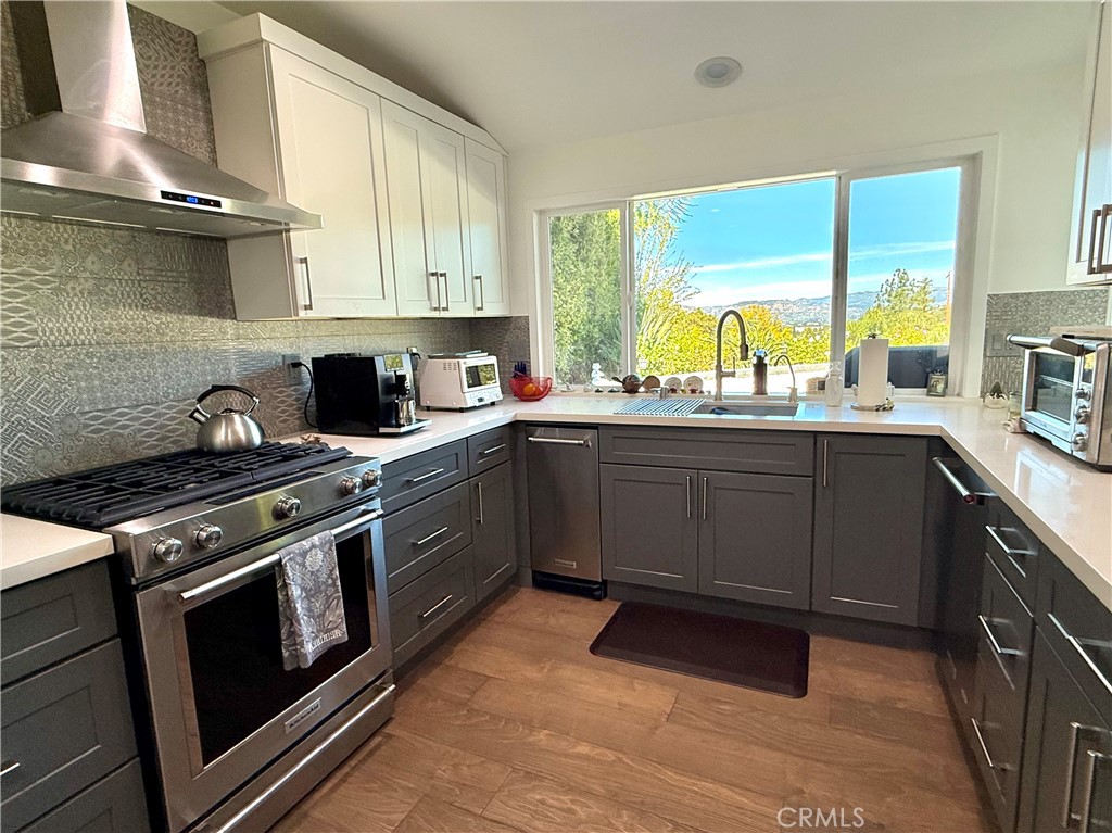 Residential for sale at 22983 Paul Revere, Calabasas CA featuring 3 beds and 3 baths