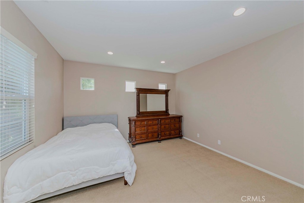 Residential for sale at 67 Canopy, Irvine CA featuring 3 beds and 3 baths