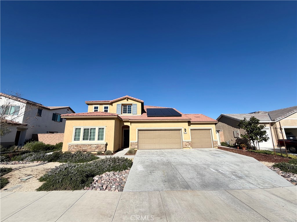 Residential Lease for rent at 26564 Rosebay Way, Menifee CA featuring 4 beds and 4 baths