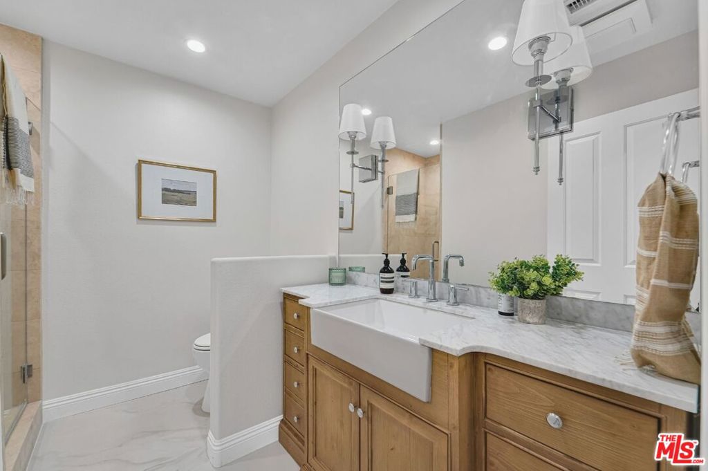 Residential for sale at 4724 Park Jacaranda, Calabasas CA featuring 3 beds and 3 baths