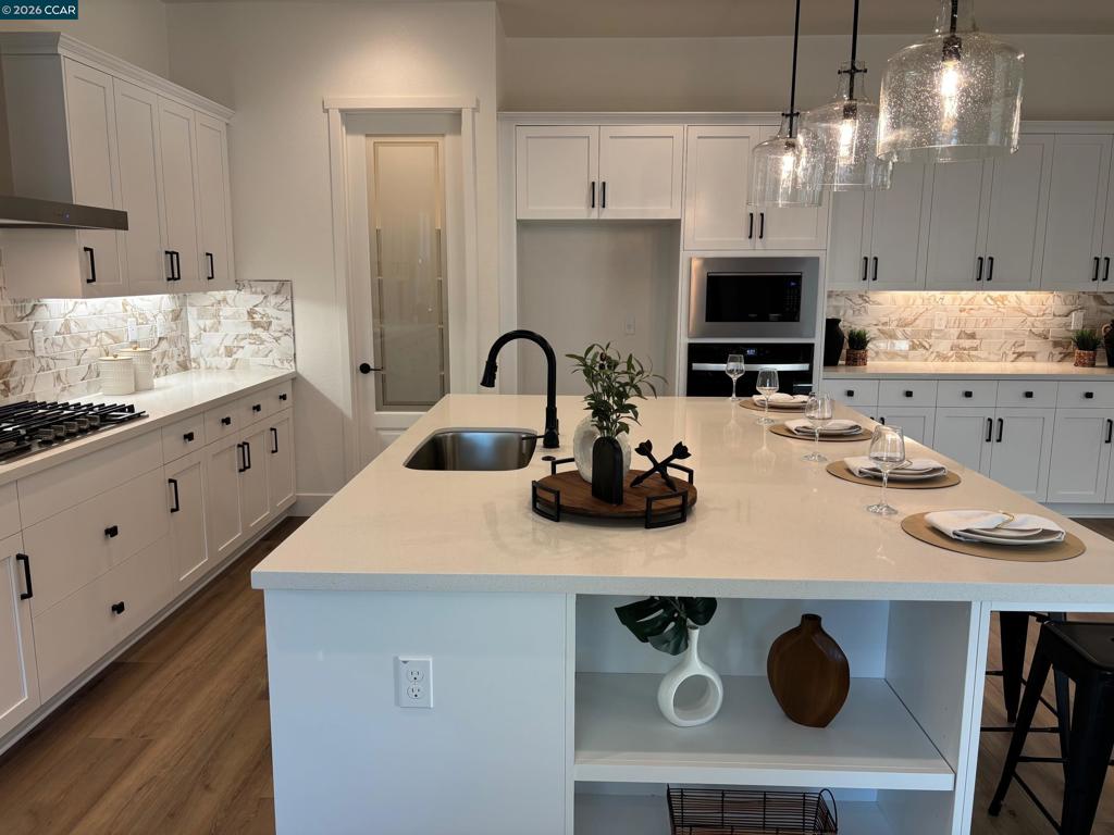 Residential for sale at 16127 Purdy Court, Lathrop CA featuring 5 beds and 5 baths