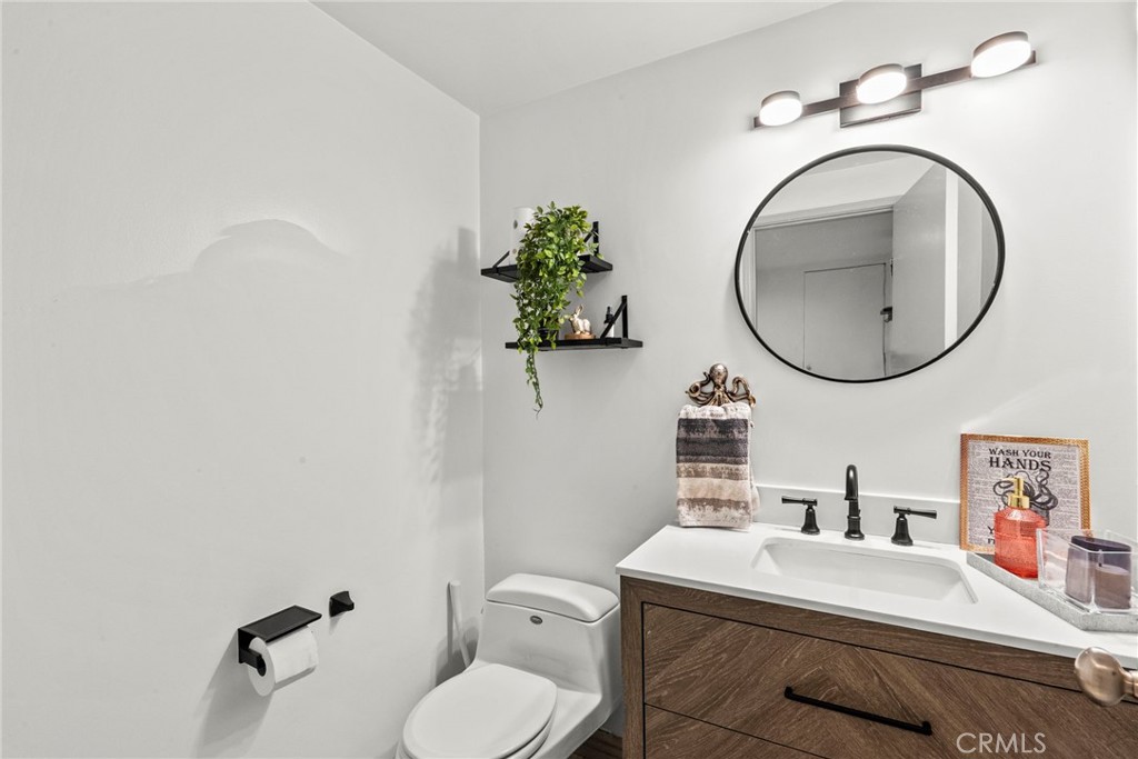 Residential for sale at 6752 Hillpark 202, Los Angeles CA featuring 2 beds and 2 baths