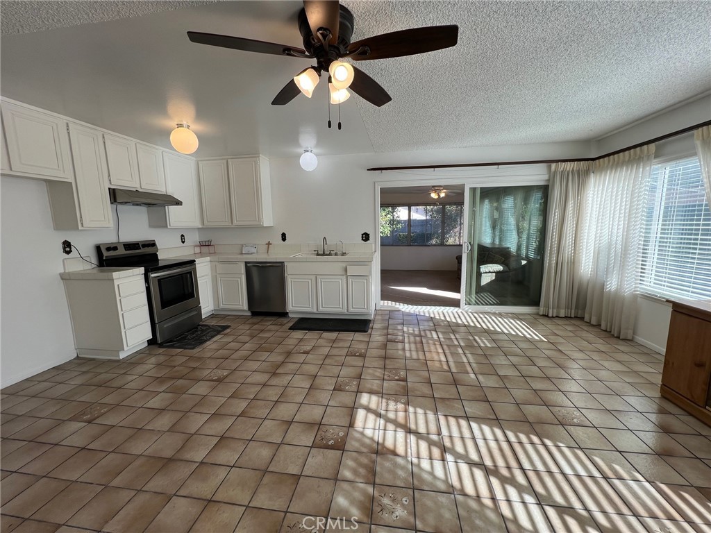 Residential Lease for rent at 19406 Elmira Court, Cerritos CA featuring 3 beds and 2 baths