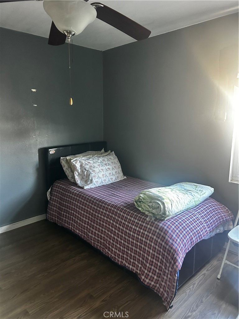 Residential for sale at 2109 N Bahama, Los Angeles CA featuring 4 beds and 2 baths