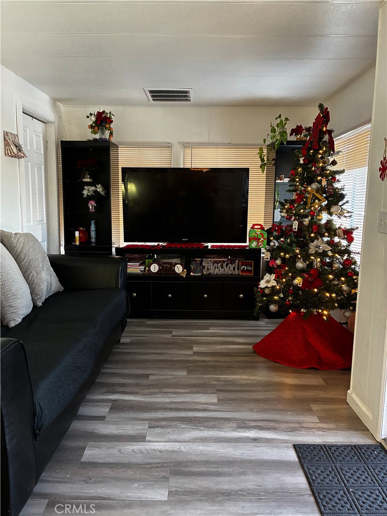 Manufactured In Park for sale at 16600 Orange Avenue 66, Paramount CA featuring 3 beds and 2 baths