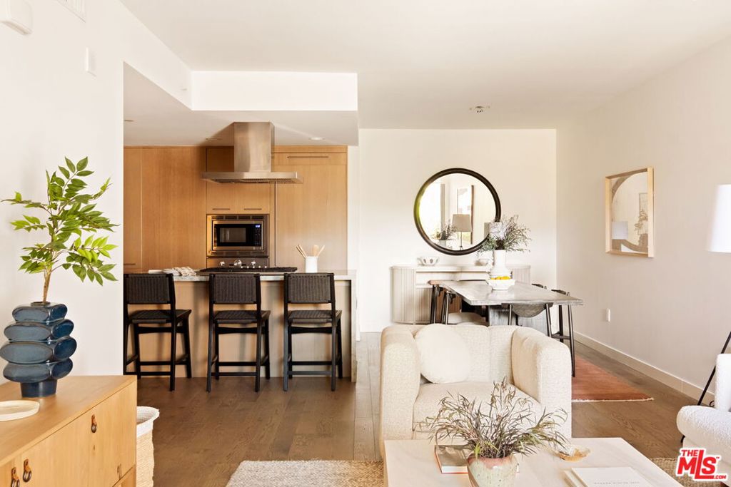 Residential for sale at 1755 Ocean Avenue 308, Santa Monica CA featuring 1 bed and 2 baths