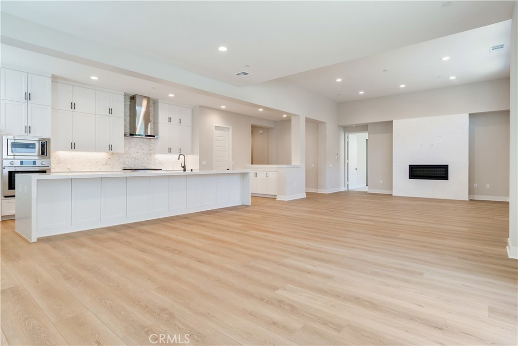 Residential for sale at 6548 Canyon Oaks Drive, Simi Valley CA featuring 4 beds and 4 baths